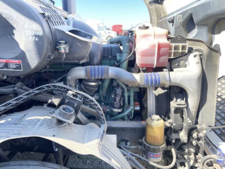 an image of Garland mobile truck engine repair